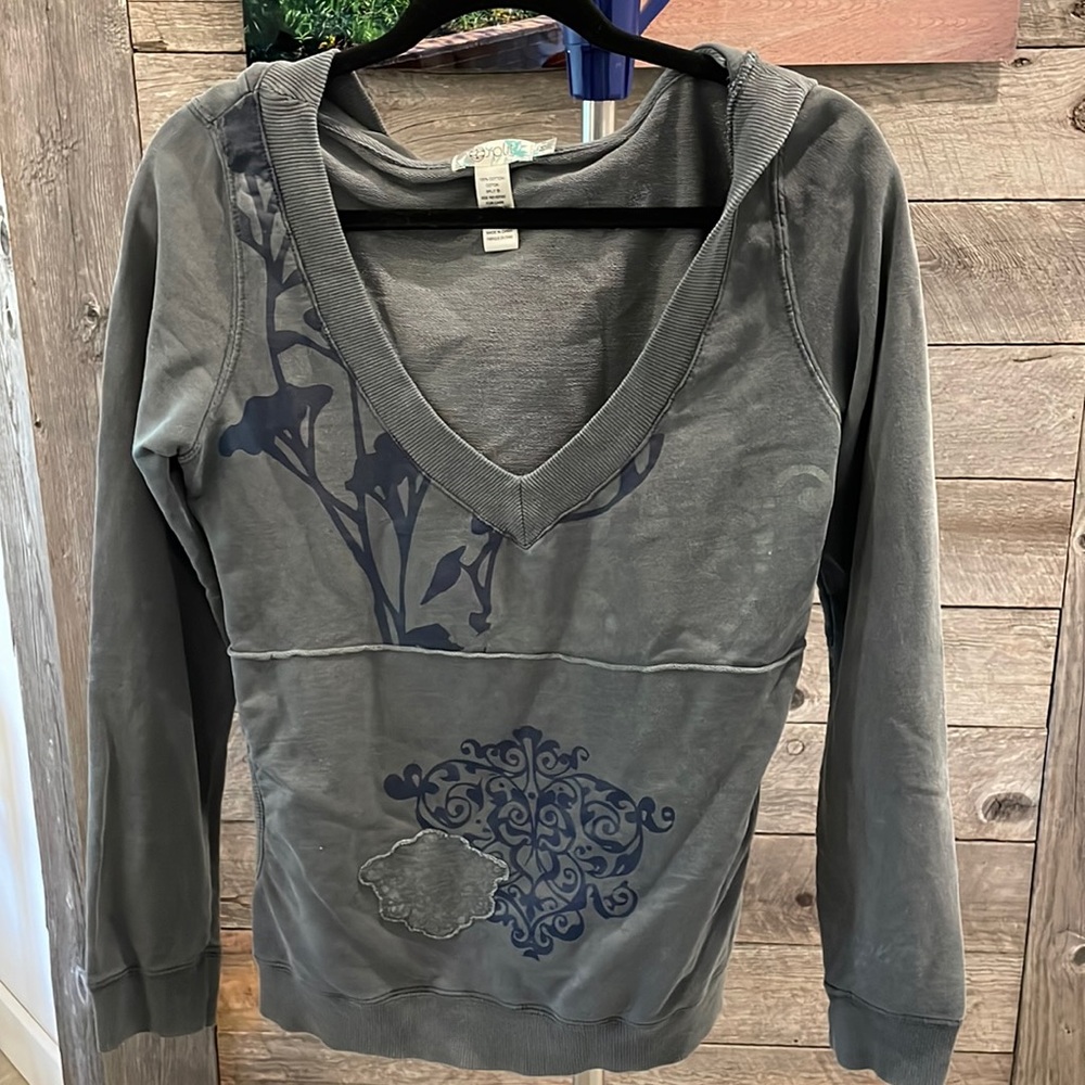 Split hoodie size M